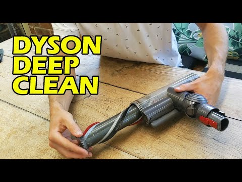 Видео: САМЫЙ БЫСТРЫЙ СПОСОБ ГЛУБОКОЙ ОЧИСТКИ ГОЛОВКИ Dyson V10 | Как очистить моторную головку / турбого...