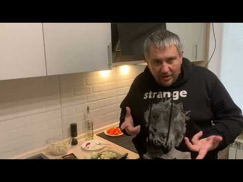 Видео: Кальмари тушковані з цибулею Squid stewed with onions 玉ねぎと煮込んだイカ Kalamar i zier me qepë