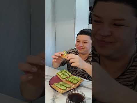 Видео: 13.11 РЫБНЫЙ ДЕНЬ #позавтракаем #ппзавтрак 