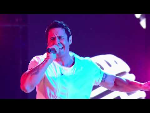 Видео: Стас Костюшкин - Караочен | ТАНЦЫ! ЁЛКА! МУЗ-ТВ! 2023