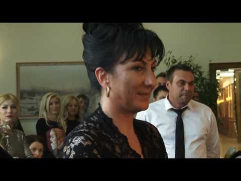 Видео: Ритуал по официално посрещане на младоженци в ресторант - Etnoritam.com