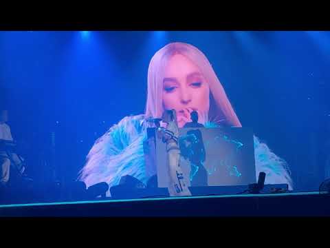 Видео: Мари Краймбрери-Нас узнает весь мир/Финал/поклон/концерт СПБ/Milagros Mi