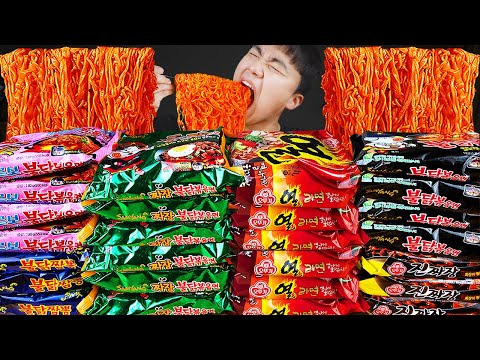 Видео: ASMR MUKBANG небольшой магазин, острый рамэн, хот-доги, кимбап, ттеокбокки !! Корейский магазин