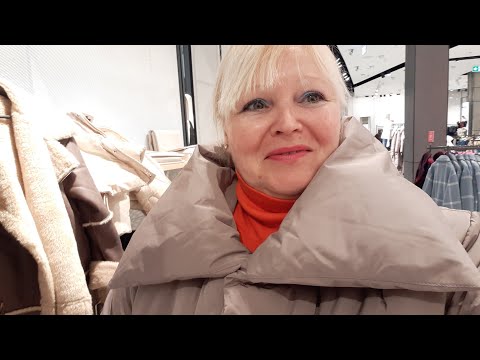 Видео: Польша Краков. Меряю пальто, как Вам? Цены на женскую одежду. Праздник, река Висла 9.01.25. Clothing