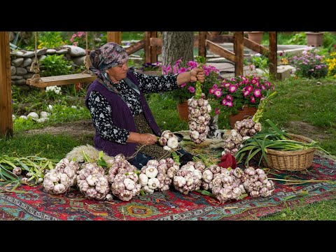 Видео: Сбор и маринование чеснока