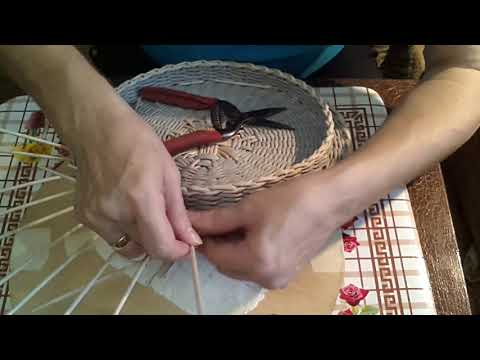 Видео: Подносик для хлебницы с внутренним бортиком. Ч.3