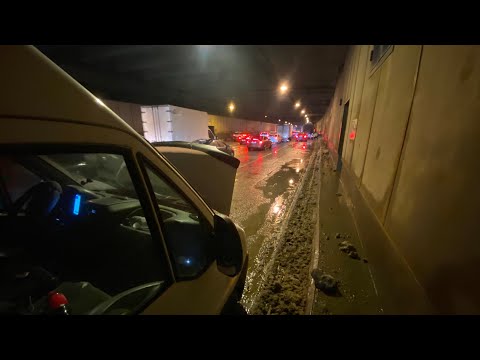 Видео: Fiat сломался. Работа по агрегаторам по пробкам в Москве.