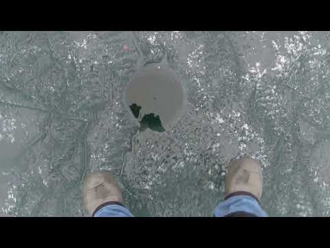 Видео: Последний лед! НЕ ПОВТОРЯТЬ ОПАСНО! Рыбалка, Кандрыкуль сезон закрыт