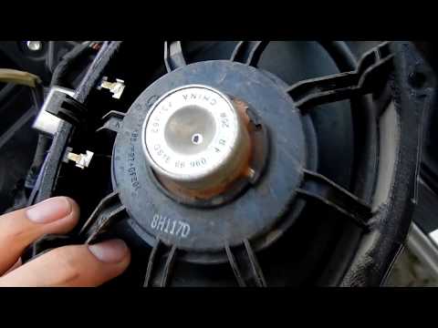 Видео: Рабочий процесс с Мазда 6  Снимаю обшивки  Делаю проставочные кольца установка автозвука