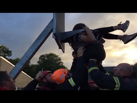 Видео: ПРИКОЛЫ /13 МИНУТ СМЕХА И НЕУДАЧ /BEST COUB /#Приколы2021#coub#СМЕХАИНЕУДАЧ