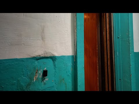 Видео: Пассажирский лифт МЛЗ 1982г. Q=320 кг, V=0,71 м/с. (г. Кременчуг) #lift #elevator