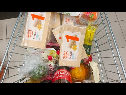 Видео: Мои покупки из "Дикси". Сотрудник попал в реанимацию после удаления гланд