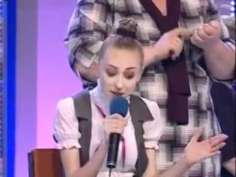Видео: КВН. Есть что нибудь из Пугачёвой?
