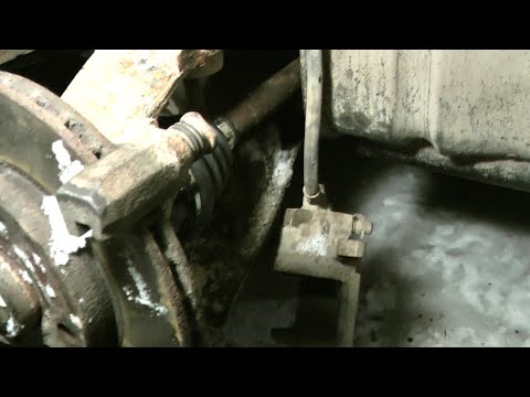 Видео: Почему нельзя оставлять тормозной суппорт висеть на тормозном шланге