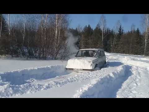 Видео: нива на каме по глубокому снегу,тест резины кама и511#нива #нива2121