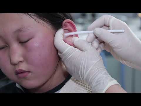 Видео: Жаш балдардын кулагын жууп тазалоо