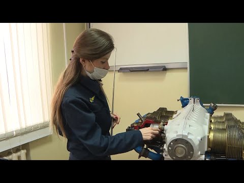 Видео: Любовь к небу: как готовят летчиц в Сасовском училище