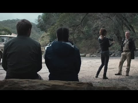 Видео: ФИЛЬМ! ЭКОЛОГИ СТАЛКИВАЕТСЯ С КРОВОЖАДНЫМ ХИЩНИКОМ! Карнифекс: Борьба за выживание! Русский фильм