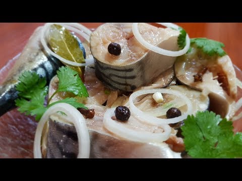 Видео: ЭТО НАДО ПОПРОБОВАТЬ !!! На РАЗ ДВА !!! Вкуснейшая СКУМБРИЯ ДОМАШНЕГО ПРЯНОГО ПОСОЛА