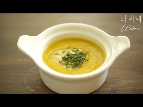 Видео: 🎃 Крем-суп из тыквы на соевом молоке 🥛 | Полезная и простая еда для уюта 🍲