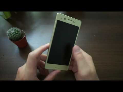 Видео: Обзор Xperia X F5121