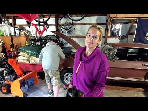 Видео: Shelby Mustang 1967 года: что мы унаследовали? (Клон или оригинал)