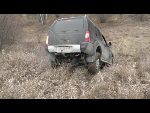 Видео: Nissan  Xterra  покатушки по склонам.
