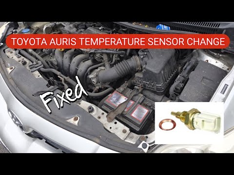 Видео: Как заменить неисправный датчик температуры на Toyota Auris и Toyota Corolla.