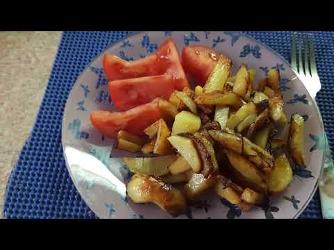 Видео: VLOG: ВРЕДНЕНЬКАЯ КАРТОШЕЧКА., но очень вкусная.