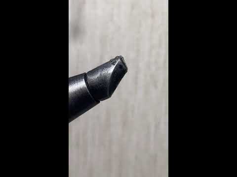 Видео: Мухи на омуля