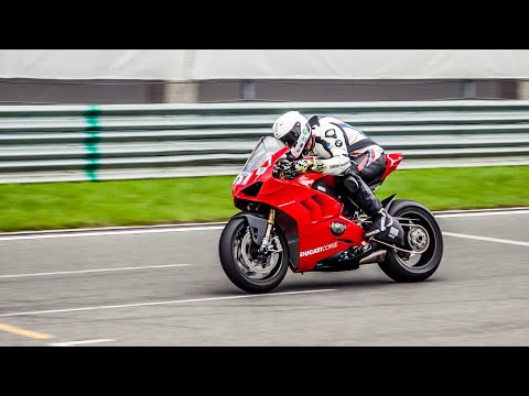 Видео: Ducati Panigale V4R. Обзор и тест самого мощного супербайка на треке Moscow Raceway!