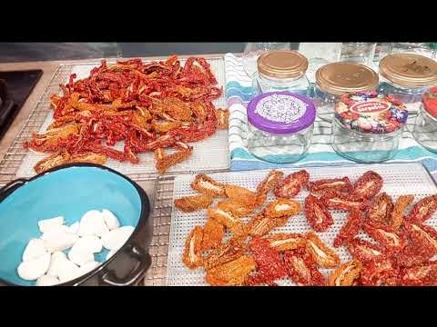 Видео: Вяленые помидорчики.