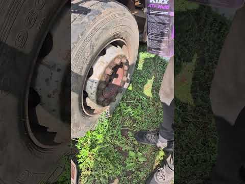 Видео: Замена масло в ГУР на Renault magnum