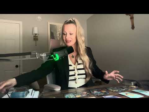 Видео: Дева, если она не может выносить Жар, не должна играть с ОГНЕМ #таро #духовность #дева #последств...