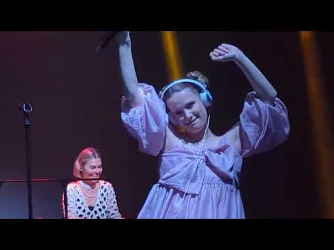 Видео: Монеточка - Америка - Лиссабон 02.11.2023