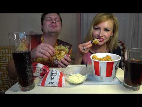 Видео: Мукбанг КФС ШЕФБУРГЕР Острый 🍔 САНДЕРС БАСКЕТ 🍗🐔 и картошечка ФРИ 🍟