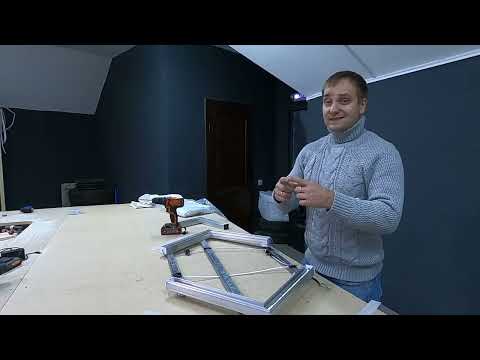 Видео: Как вклеить светодиодную ленту в угол световой линии