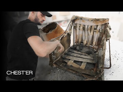 Видео: Реставрация - ремонт кожаного кресла CHEST'ER мебель