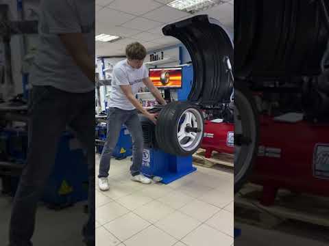 Видео: балансировочный станок gelios обзор