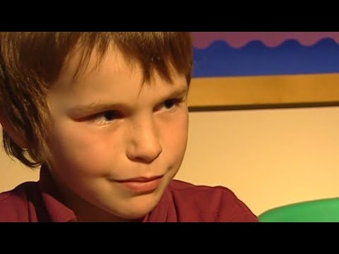 Видео: ITV Central News — школьная радио- и телестанция Pinehurst (2006)