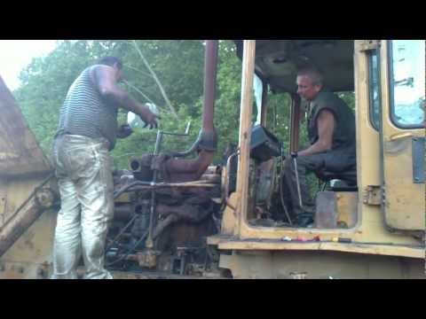 Видео: Страшный трактор