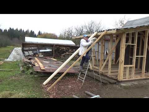 Видео: НА ДАЧЕ. ОДНА ЗАКРЫЛА  ОСТАВШУЮСЯ КРЫШУ ШИФЕРОМ.