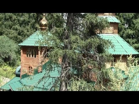 Видео: Паломничество в скит Серафима и Феогноста (2015 г.)