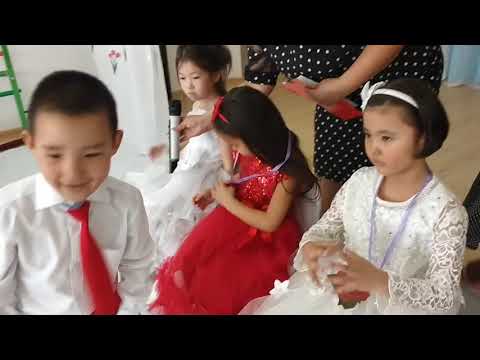 Видео: "Балақай" тобы. 8-наурыз ертеңгілік, 1-ші бөлім