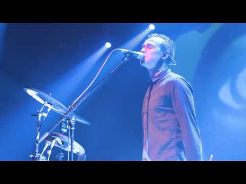 Видео: Дельфин - Дверь (СПб, Космонавт, 6 октября 2012)