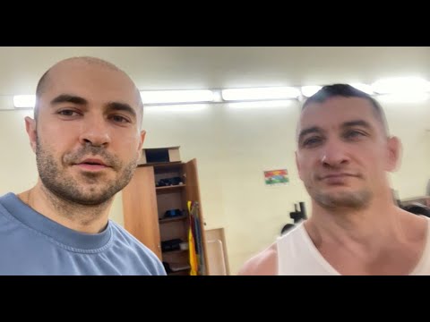 Видео: Разрешили пожать 100 кг