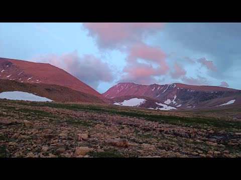 Видео: Восхождение на высшую точку Полярного Урала - гору Пайер. 2 часть.