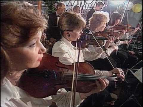 Видео: Жан Татлян, "Уличные фонари", 1995 г.