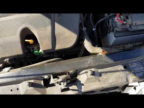 Видео: Skoda Octavia Tour Отломилась плюсовая клемма