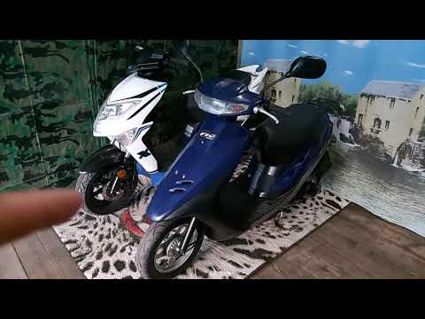 Видео: Сравнение Honda Dio AF27 и китайский скутер Longjia Eagl